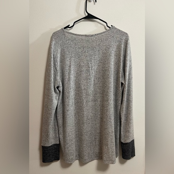 Staccato - Women’s Color Block Grey Super Soft Long Sleeve - Size L - Picture 4 of 4